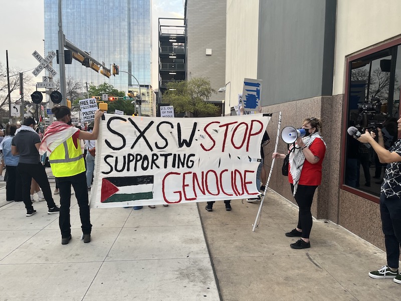 Ativistas protestam e promovem boicote ao SXSW 2024