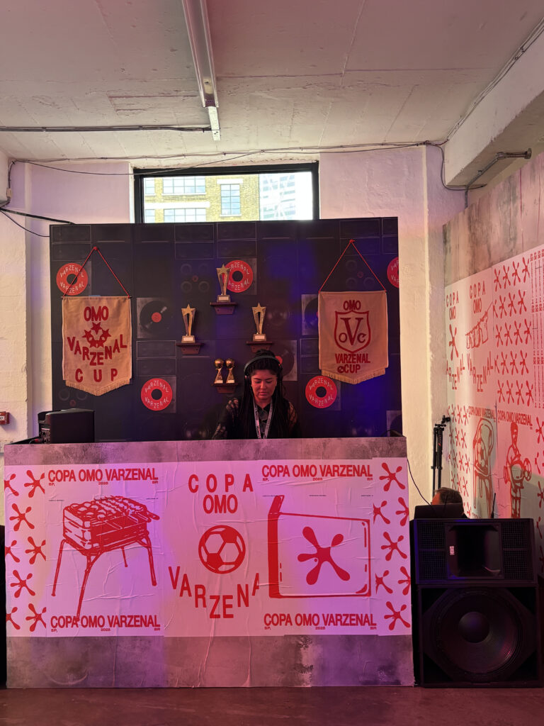 O que um evento que surge em 2025 nos diz sobre o futuro deste mercado? Descubra os aprendizados que vimos no SXSW London para quem cria eventos e experiências. Evento 2025.